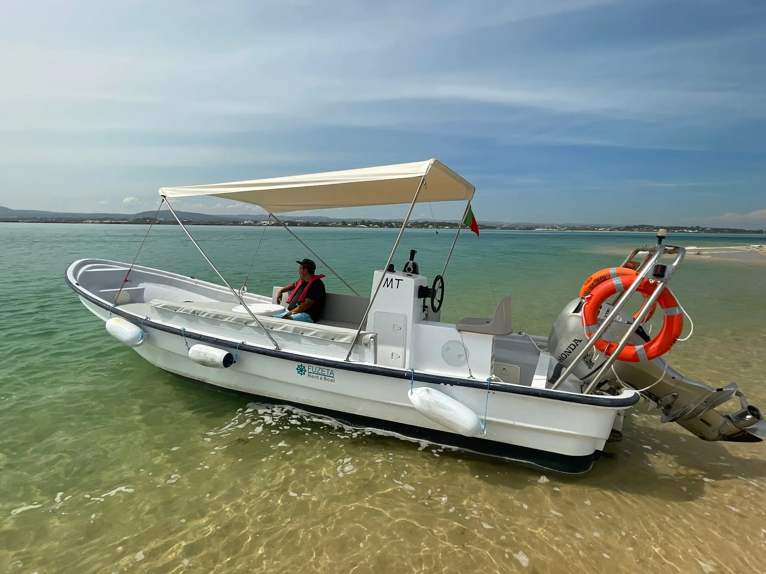 Rent-a-Boat(Speed Boat Yamaha)