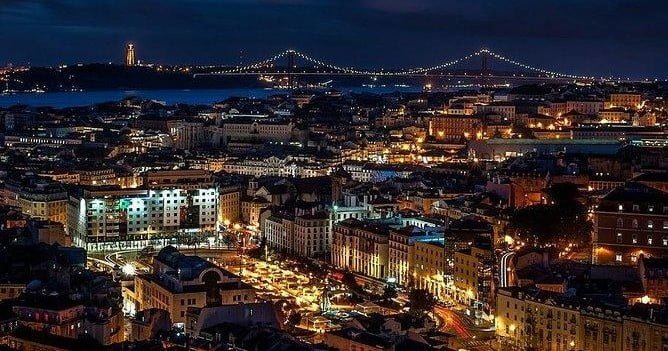 Visit Lisbon by night