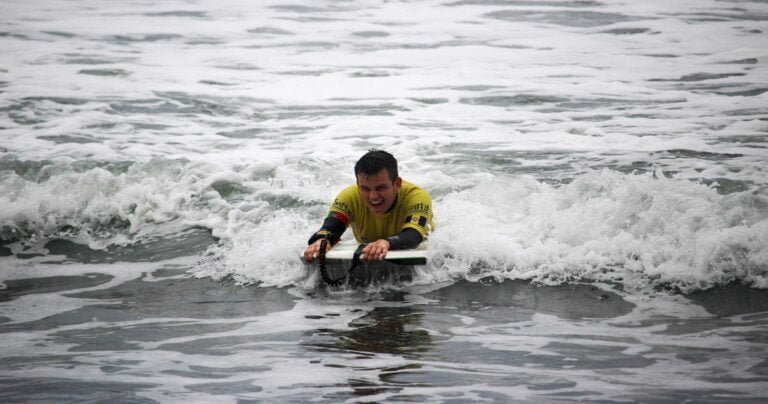 You will learn how to bodyboard in the most beautiful beaches of Madeira Island