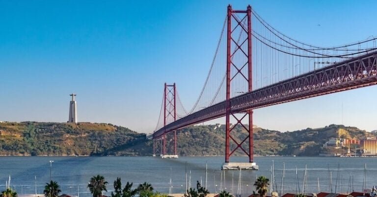 On the south bank of the Tagus River