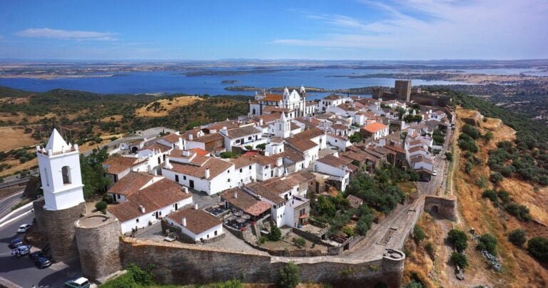 Set off on your full-day tour from Lisbon and discover one of the most scenic parts of the Portuguese countryside. Traverse the Alentejo region with its magnificent plains filled with olive groves