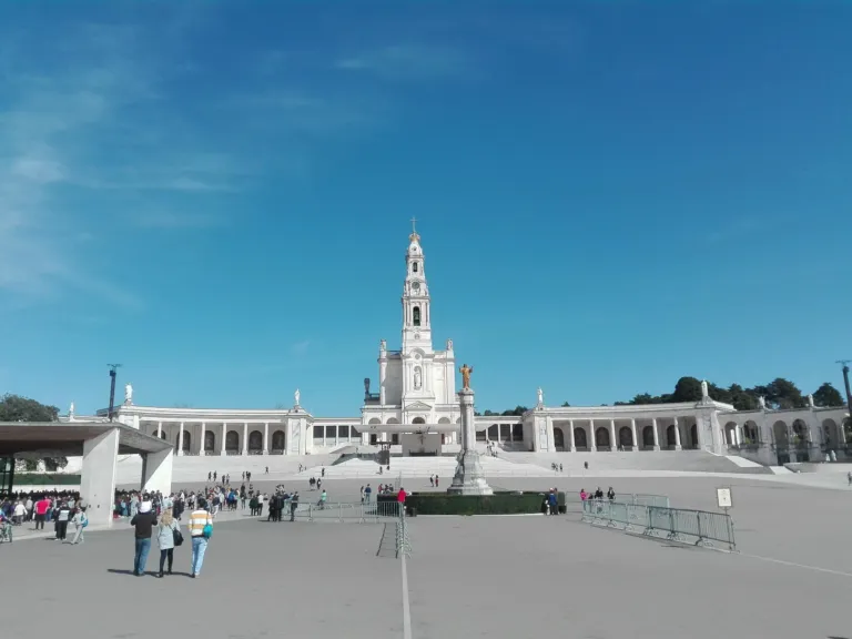 Fátima Sanctuary & Pastorinhos Village