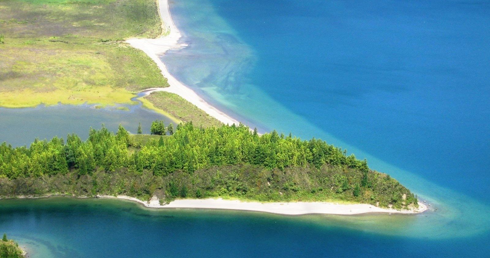 VAN Tour - Lake of Fire | Half Day