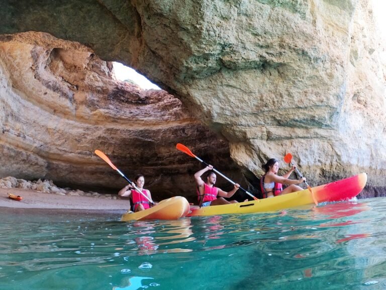 Kayak Tour in Benagil Caves from the beach