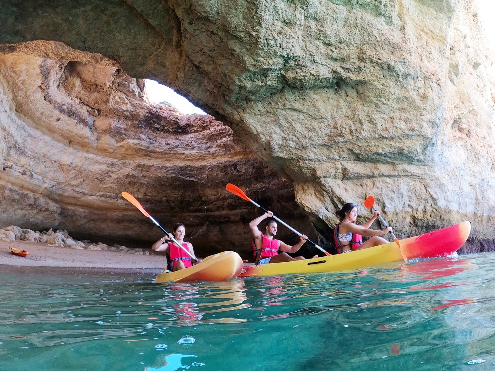 Kayak Tour in Benagil Caves from the beach