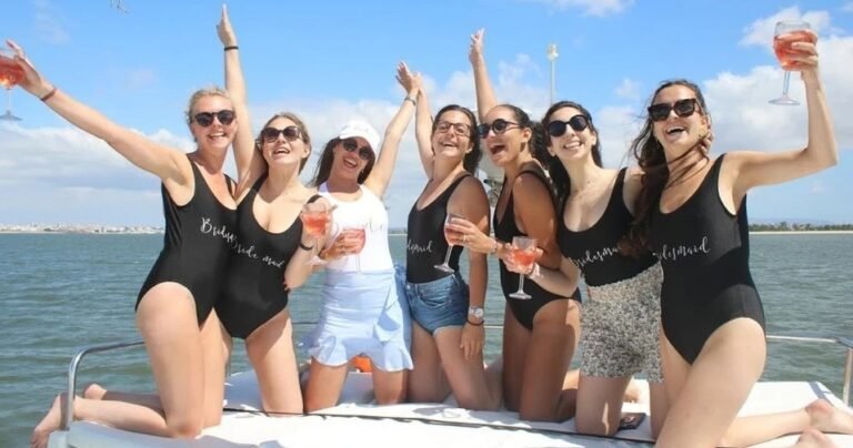 Despedida de Solteira/o  • XUXU