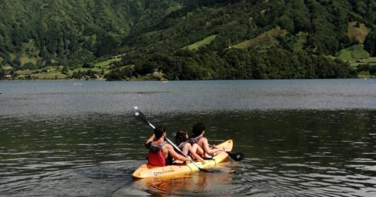 Half-Day Jeep Tour and Kayak - Sete Cidades