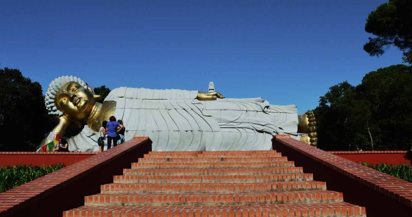 Óbidos Medieval Town & Buddha Eden Private Tour