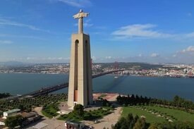 Historical Alfama & Bohemian Chiado & Bairro Alto & Discoveries Belém & Christ King