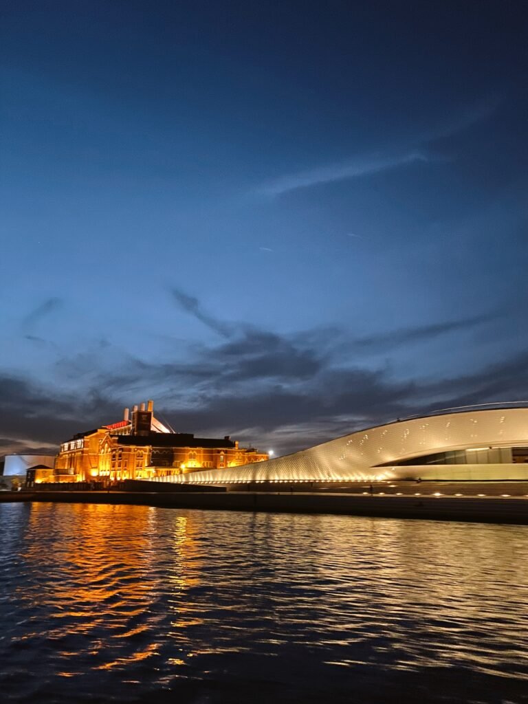 Night Tour • Pérola & XUXU