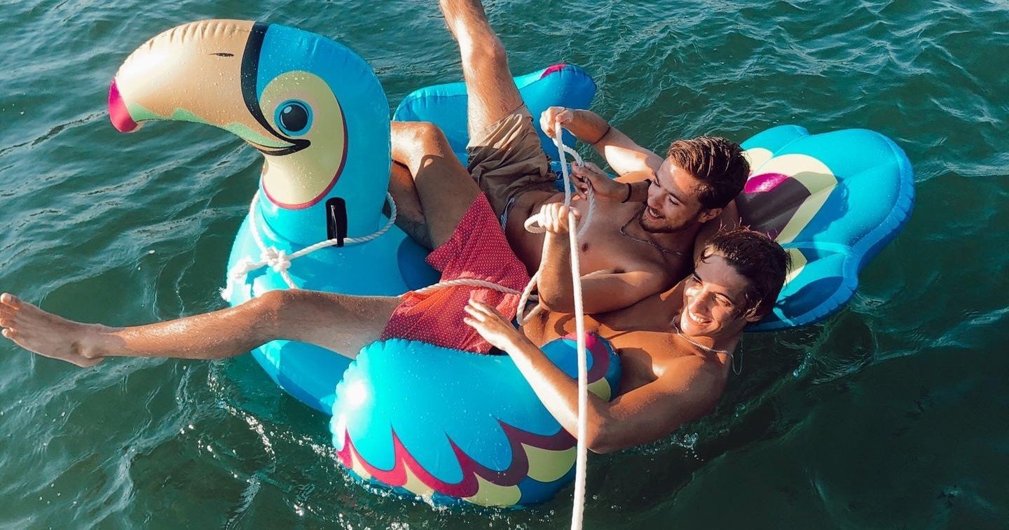 Um dia com amigos  • Pérola & XUXU