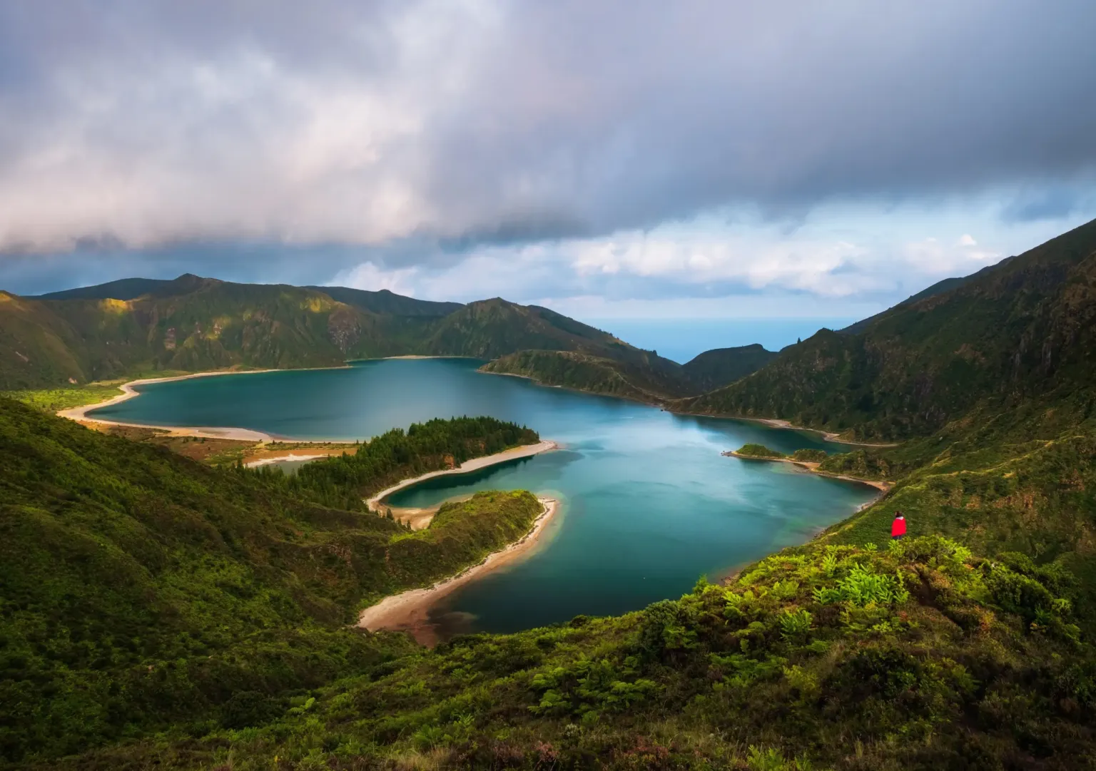 Passeio de Carrinha à Lagoa do Fogo – Meio Dia
