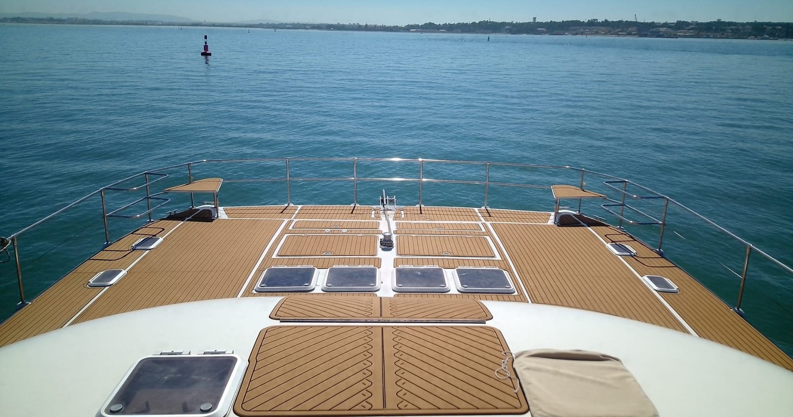 Catamaran Private Rental • 2 Hours