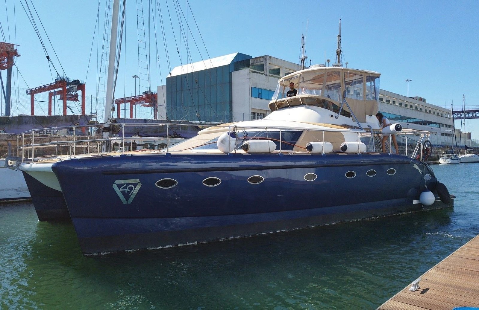 Catamaran Private Rental • 1 hour