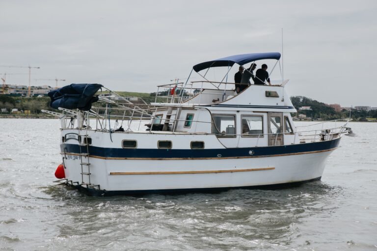 Innisfree Sunset Classic Boat Cruise 2H