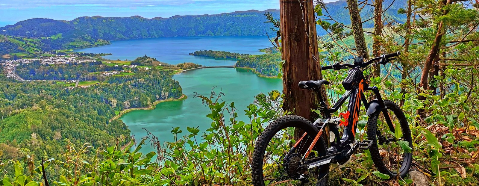 E-MTB • Tours Autoguiados (Sete Cidades)