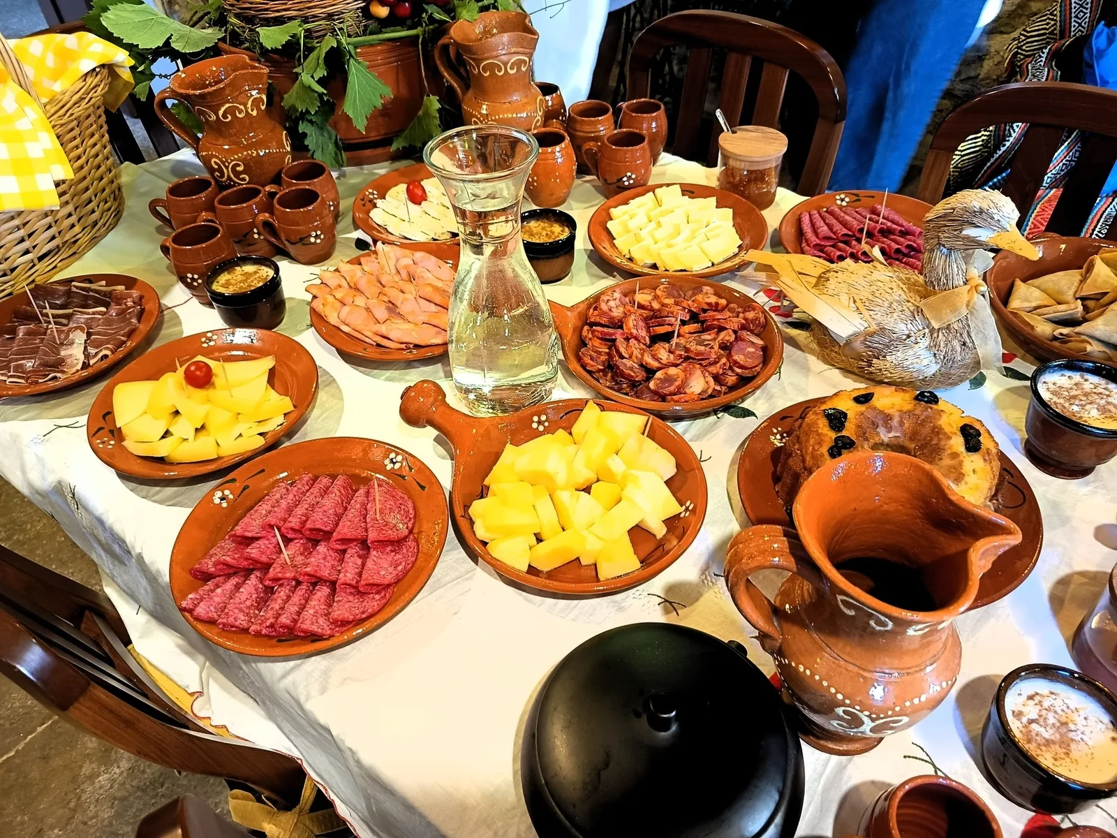 Experiência Gastronómica Em Sintra – Tapas, Vinhos & Cultura