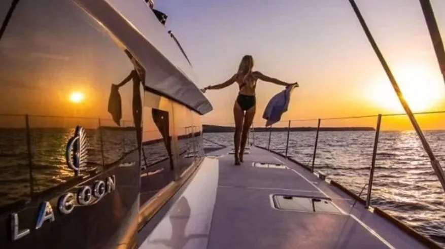 Sunset & Wine - Catamarano VIP (biglietto)