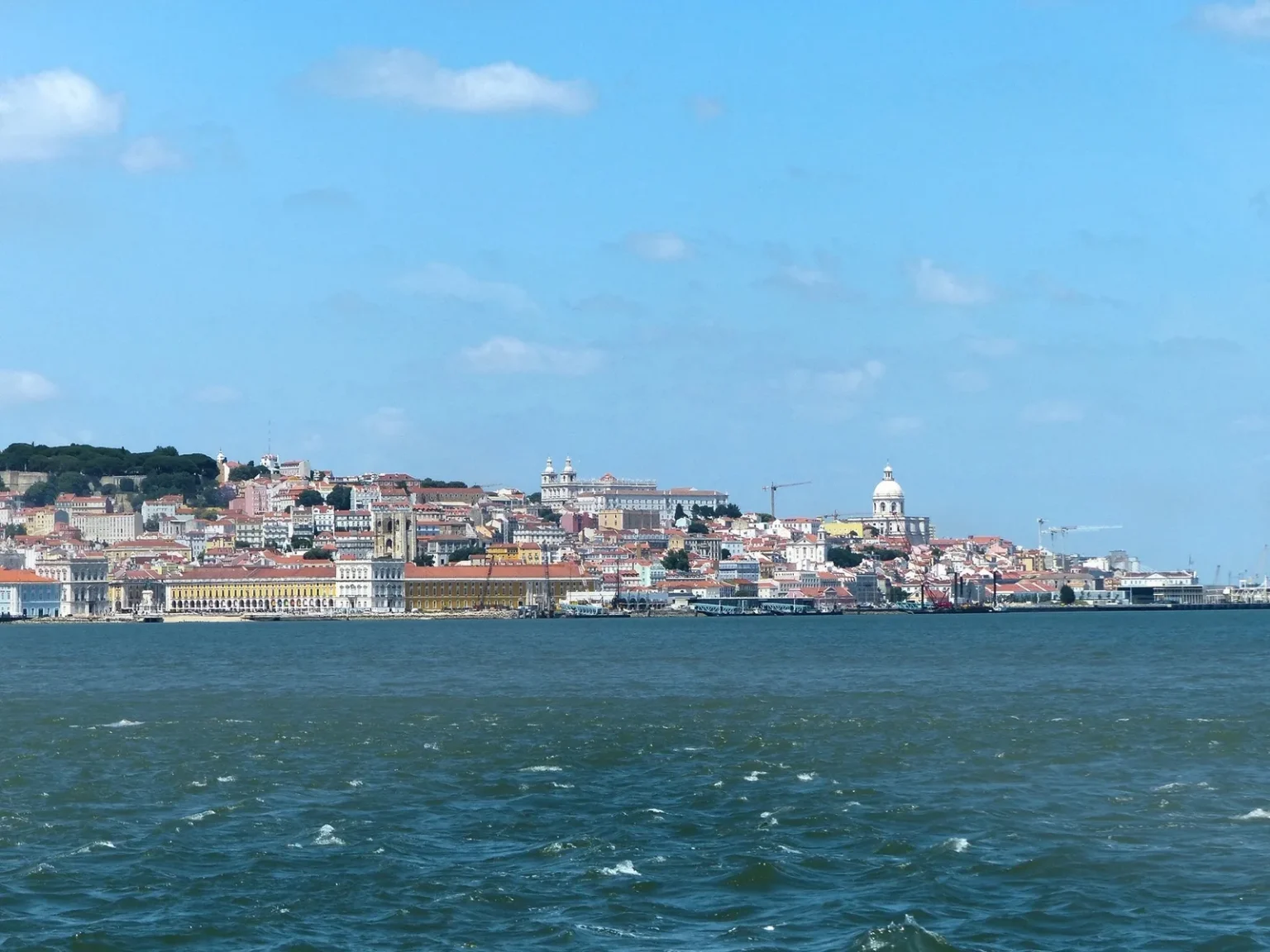 Private Tour to Cosmopolitan Lisbon Past and Present