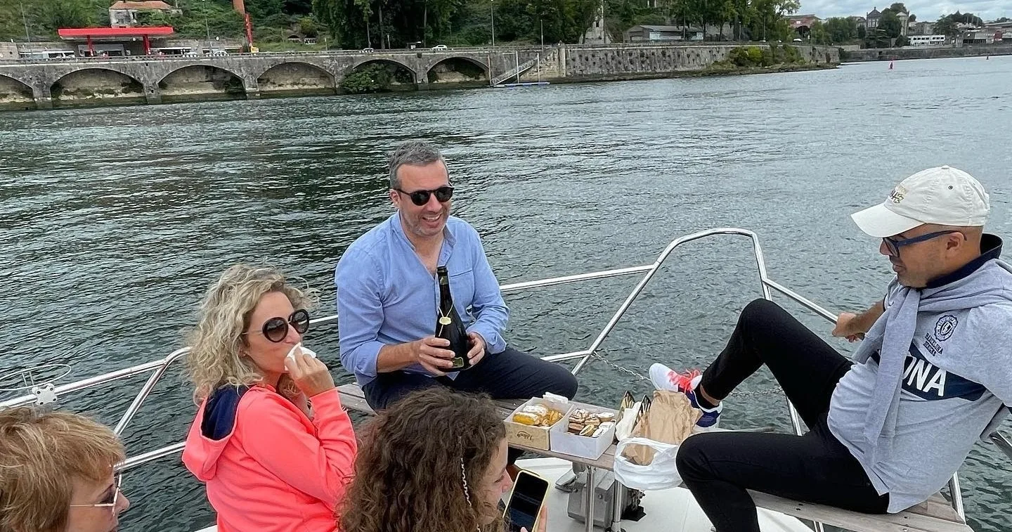 Porto: Tour Privado em Iate VIP com Espumante