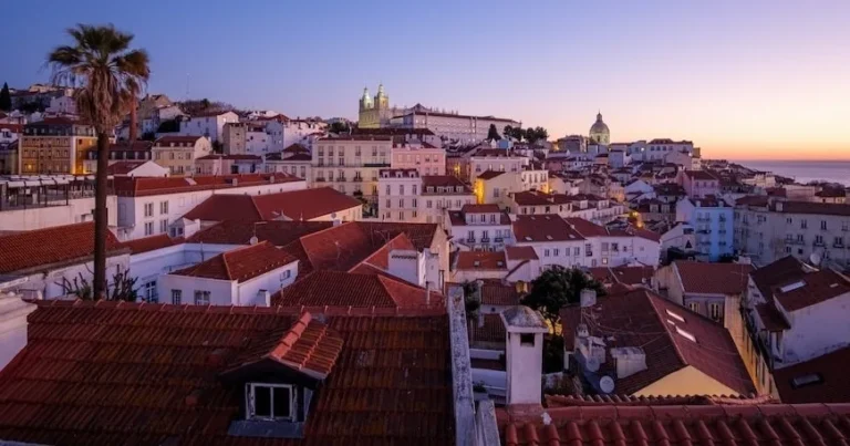 Tour Alfama