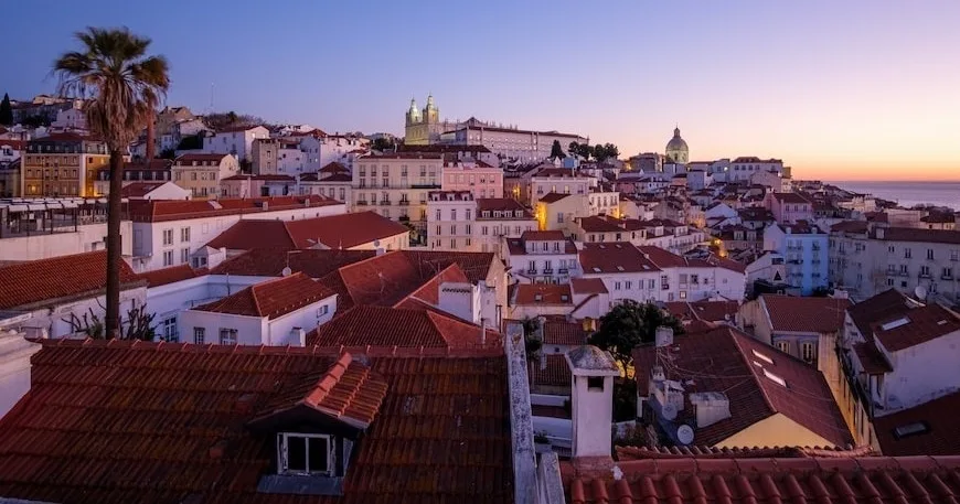 Tour Alfama
