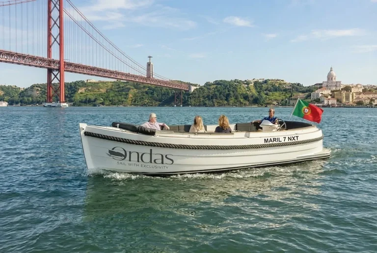 Lisbon morning Boat Tour with Coffee & Snacks