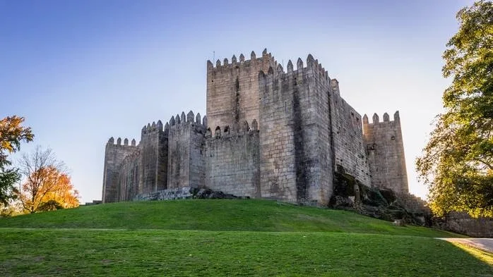 Tour semi-privado em Braga e Guimarães com almoço desde Porto