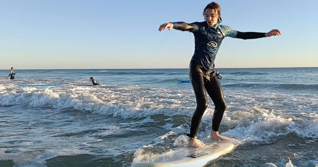 Albufeira: Surf Lesson
