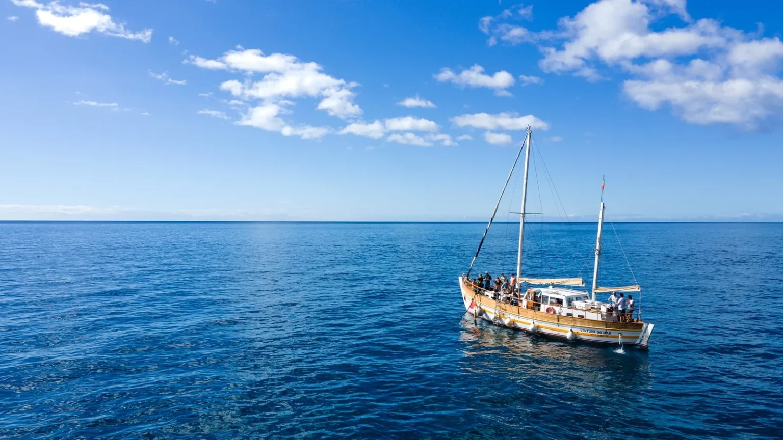 Historisk segelbåt till Cabo Girão