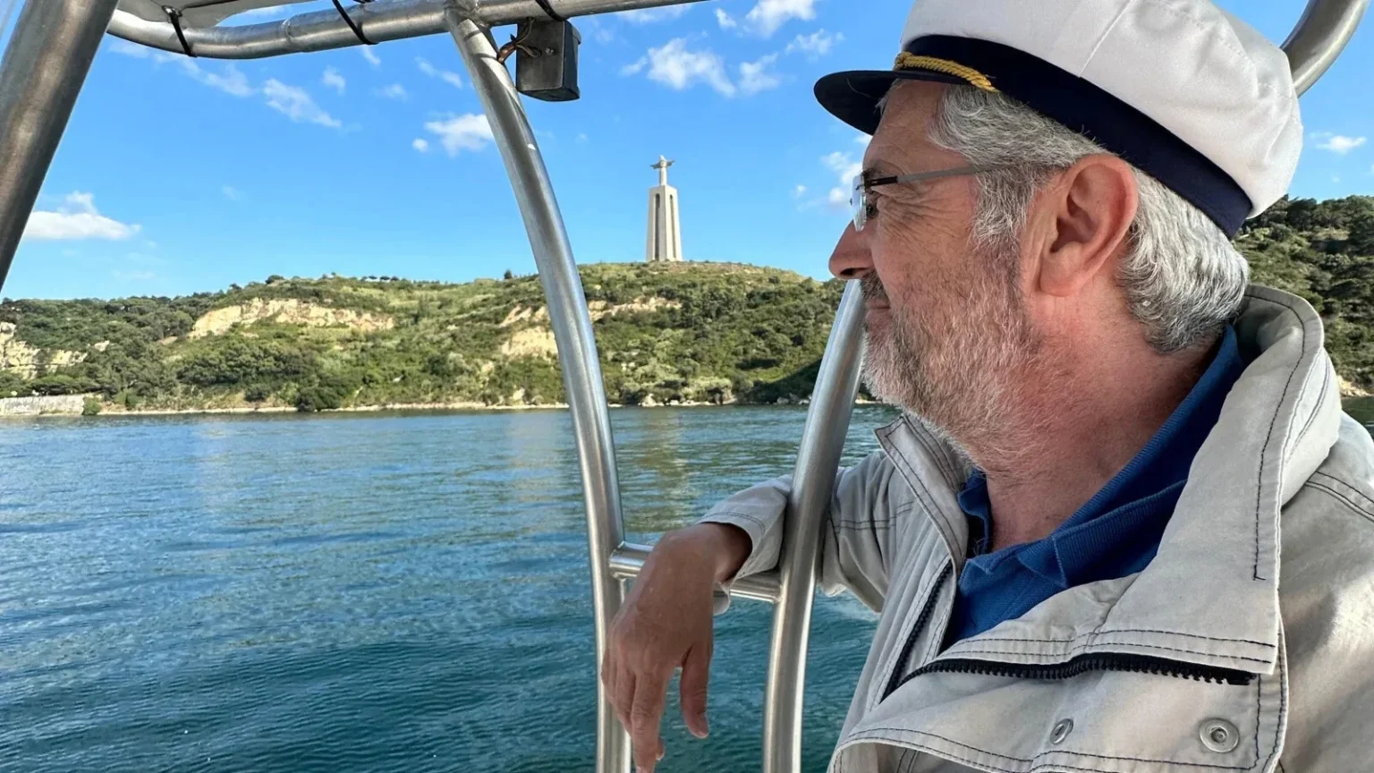 Oeiras Premium Escape • Skipper-free