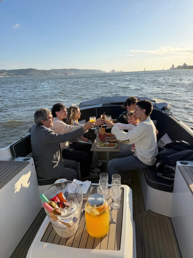 Sangria Boat Tour Lisbon with Music & Snacks