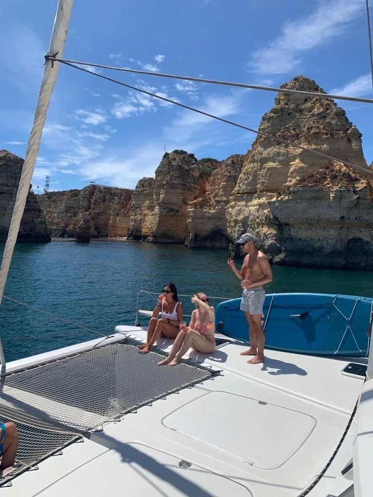 44 Catamaran • 3 Hours