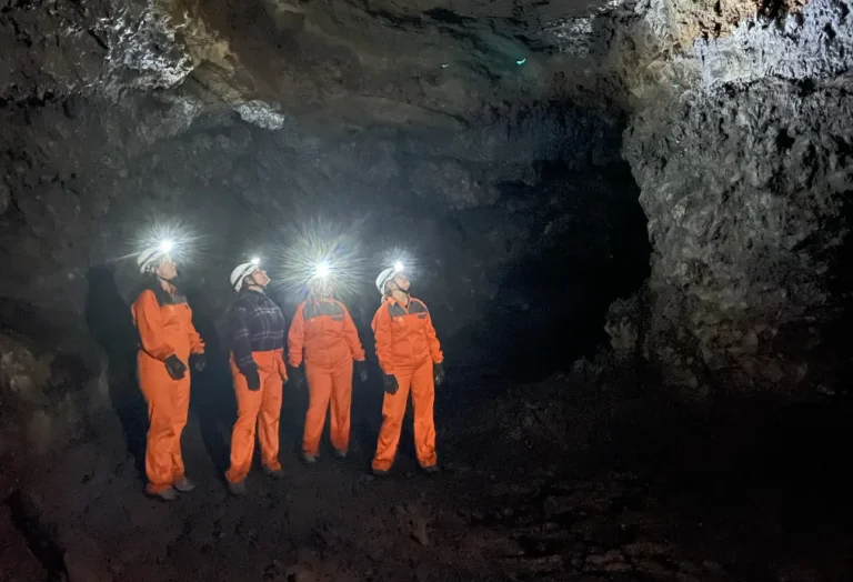 Pico Caving Half-Day Tour