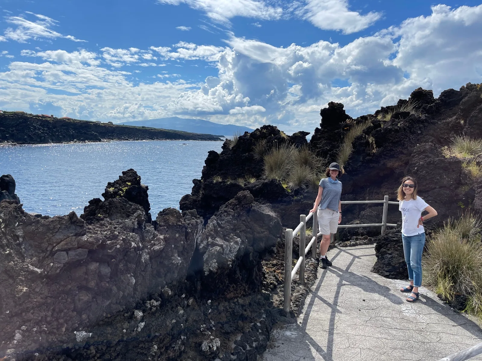 Pico Half-Day Tour + Pico Caving Half-Day Tour