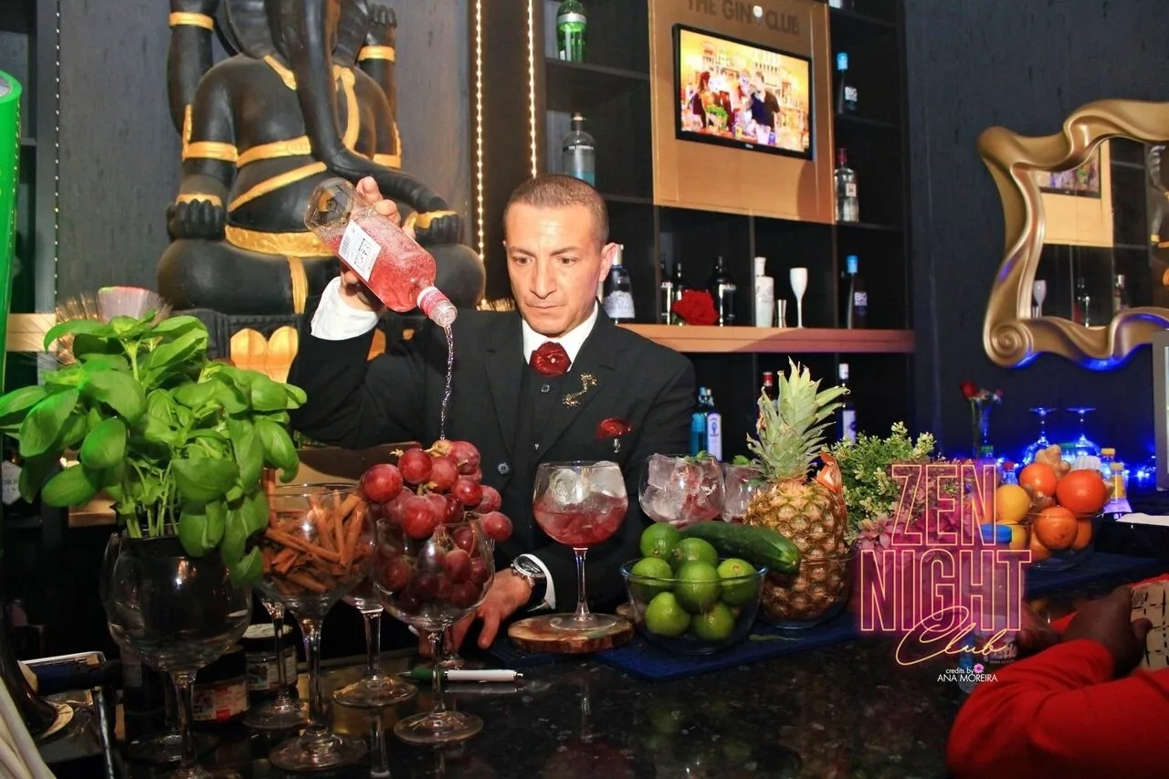 Luxury Dinner Show Experience in Lisbon