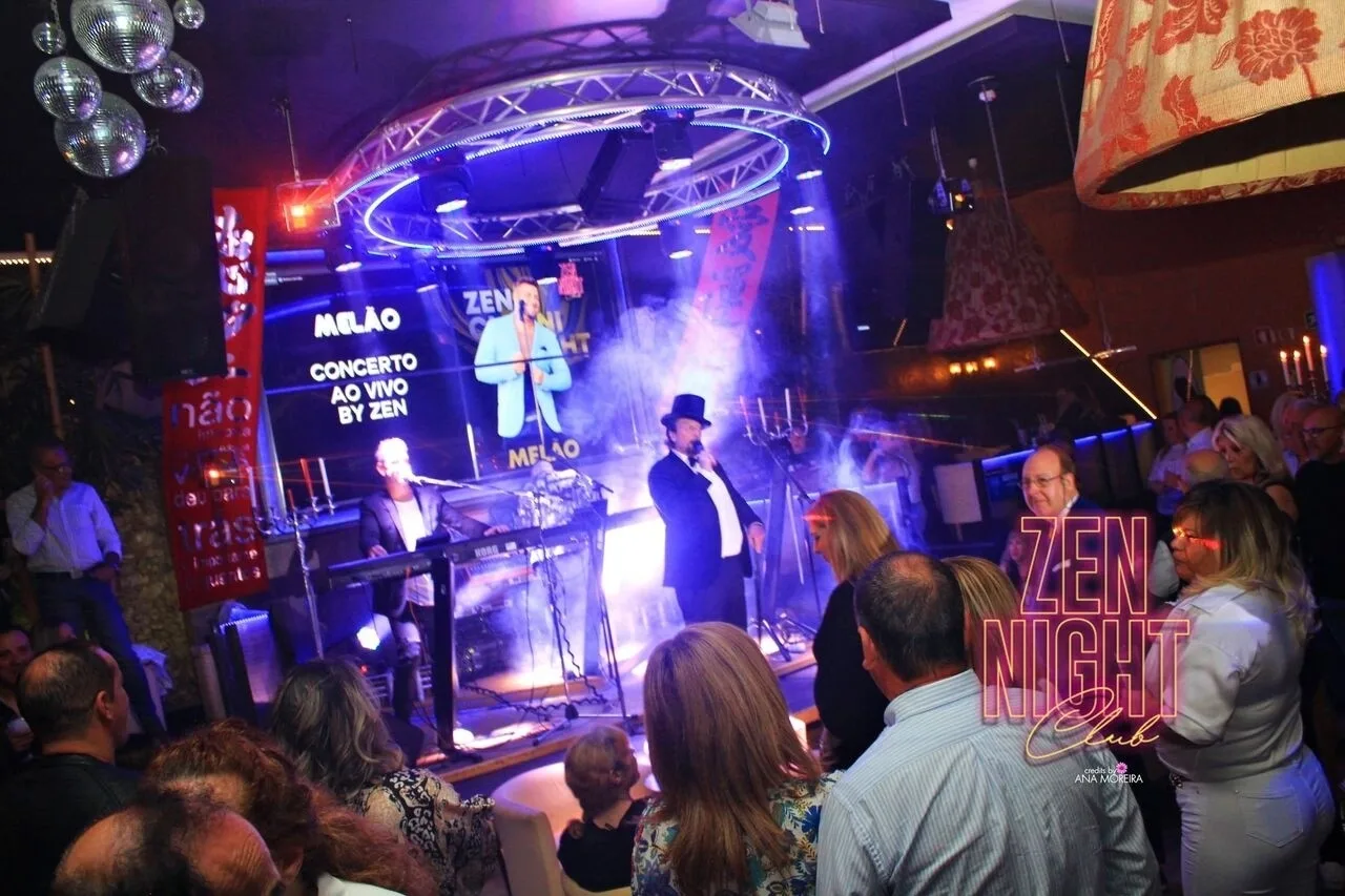Premium Dinner Show and Nightlife Experience Lisbon