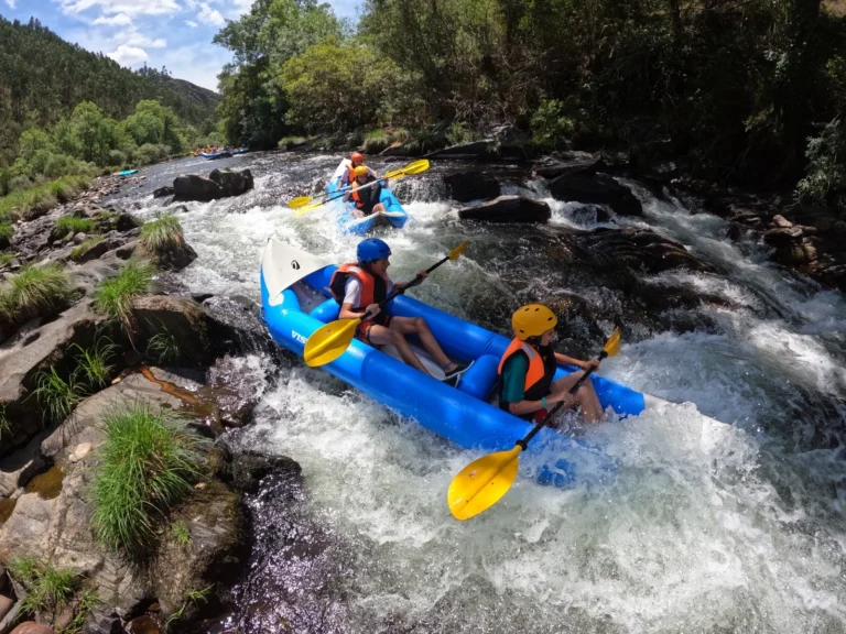 Canoe-Rafting no Rio Paiva – Aventura e Emoção em Plena Natureza!