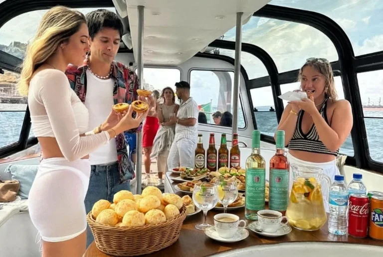 Lisbon Sunset DJ Boat Party with Open Bar & Snacks