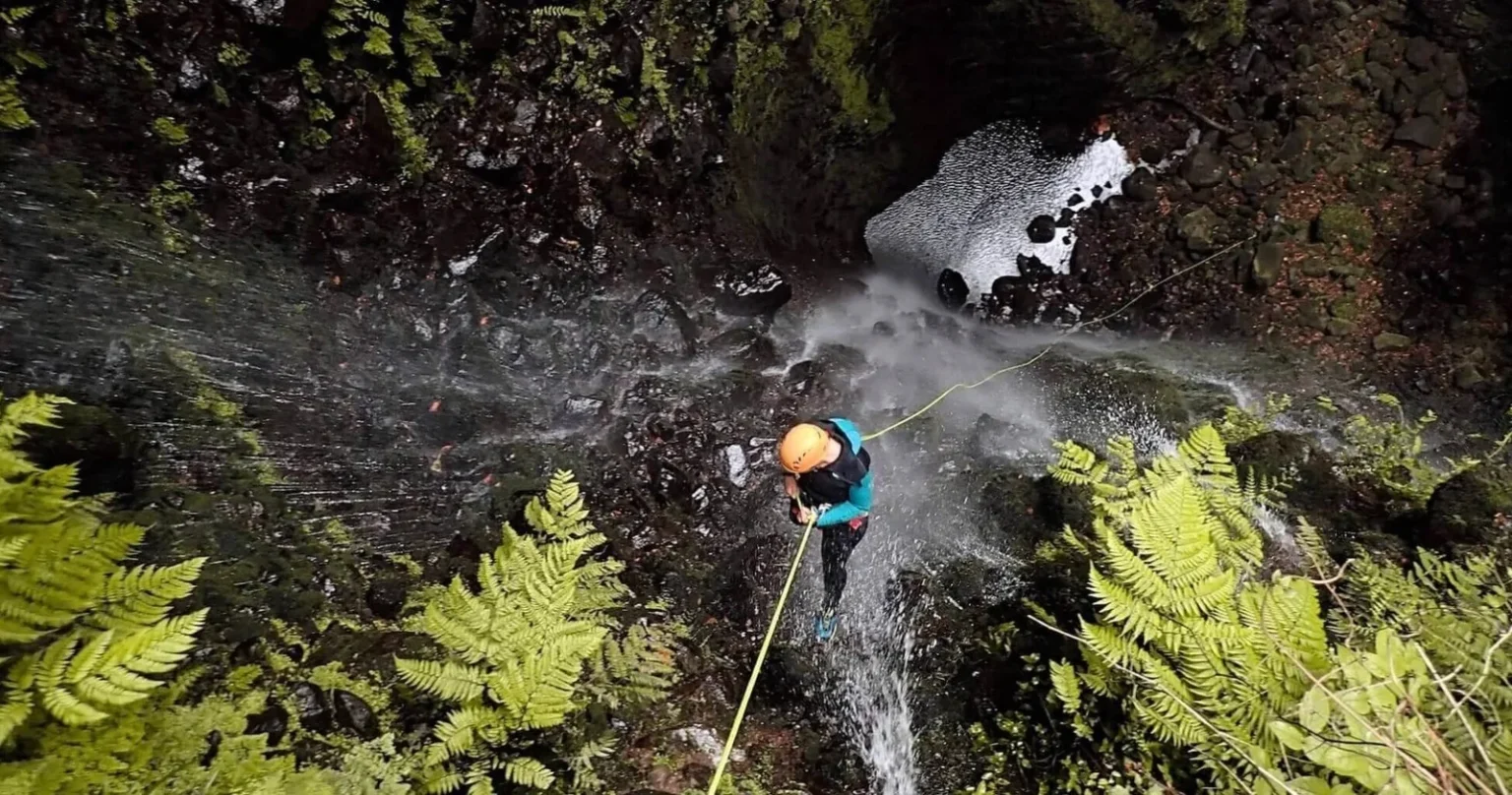 Canyoning i Ribeira Funda