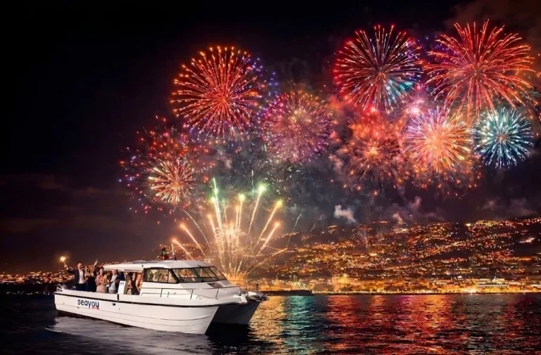 Atlantic Festival: Fireworks from a Catamaran with Open Bar & Snacks