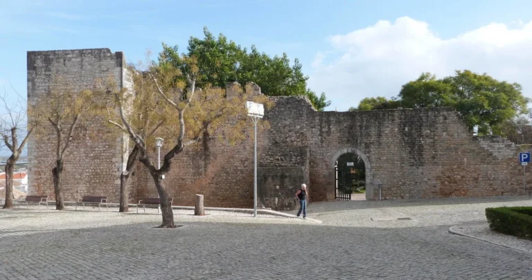 Tavira City Walk