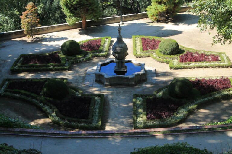 The gardens of the Palácio de Cristal in Porto