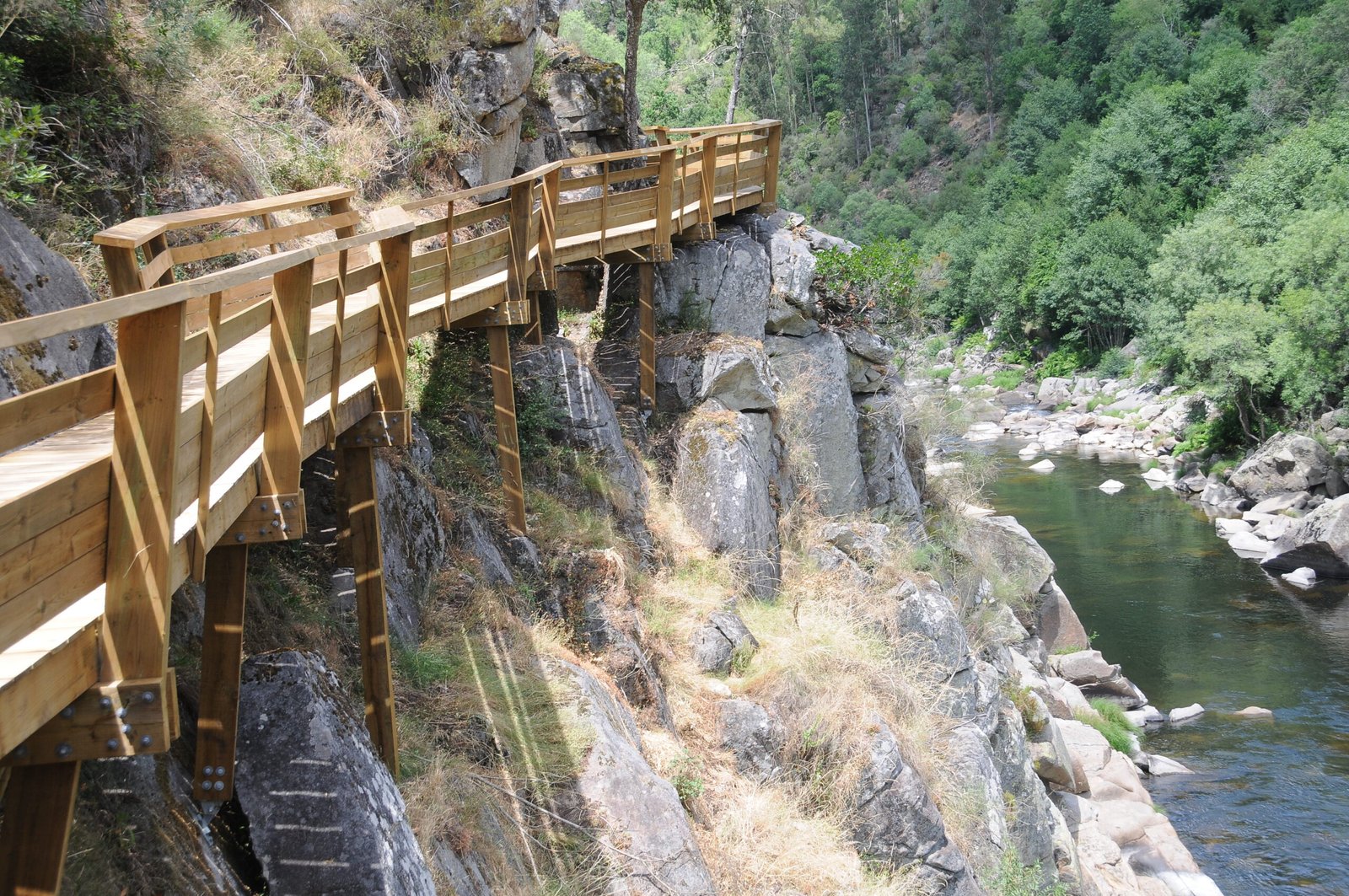 The wooden walkways of the Paiva