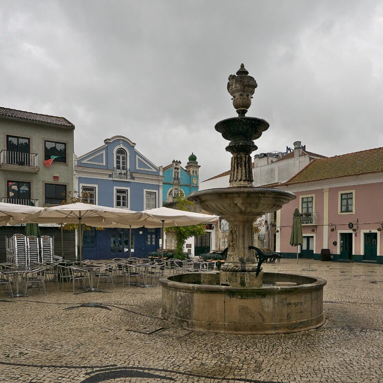 The Praça do Peixe in Aveiro with the fish market